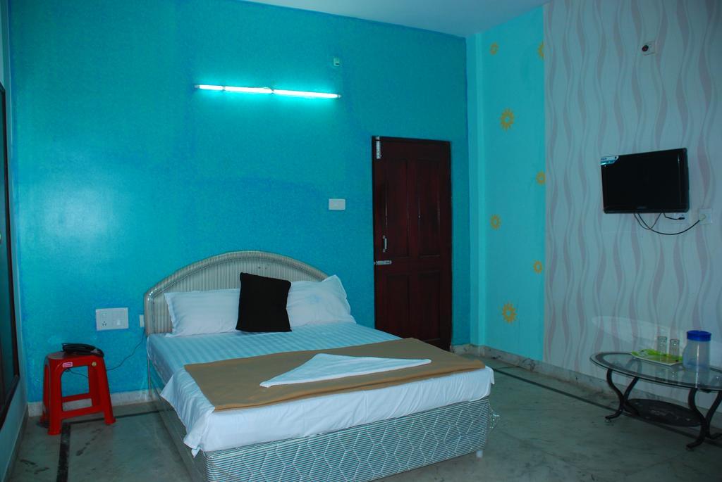 Jayalakshmi Residency Hotel Tirupati Quarto foto