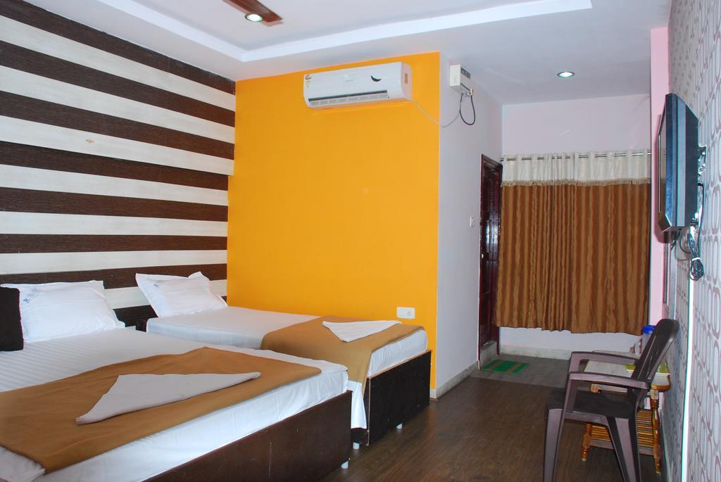 Jayalakshmi Residency Hotel Tirupati Quarto foto